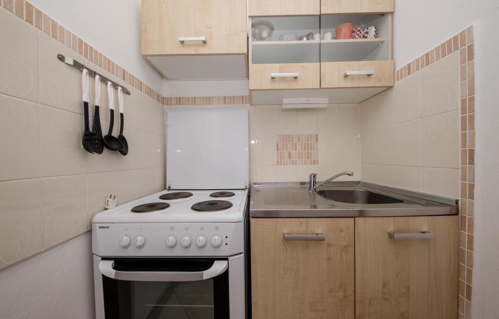 Apartments Makaus Supetarska Draga Ngoại thất bức ảnh